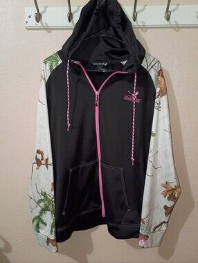 King's River Size Large Camo Hooded Jacket with Pink Trim